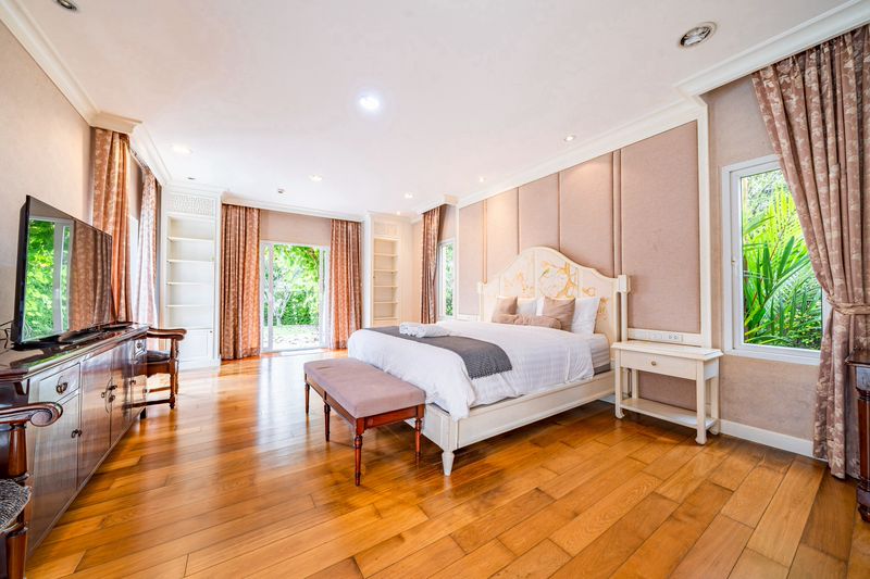 Luxury Pool Villa in East Pattaya 
