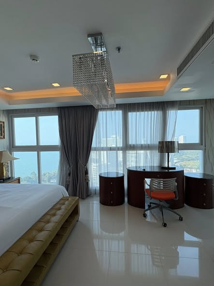 Cosy Beach View Condominium Penthouse