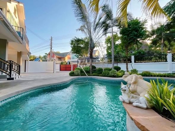 Central Park 4 Pattaya for SALE