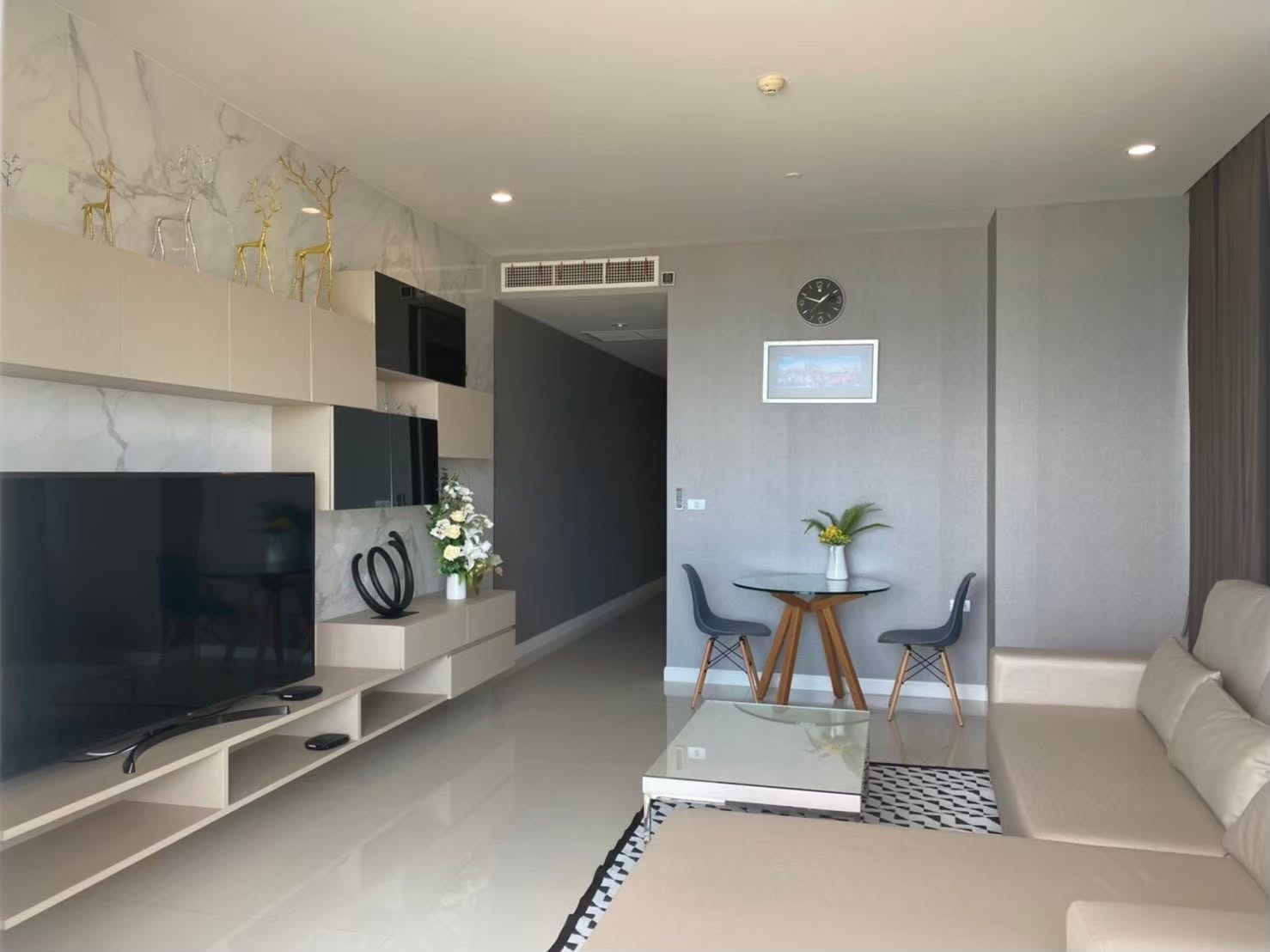 Movenpick White Sand Beach 2bdr for rent
