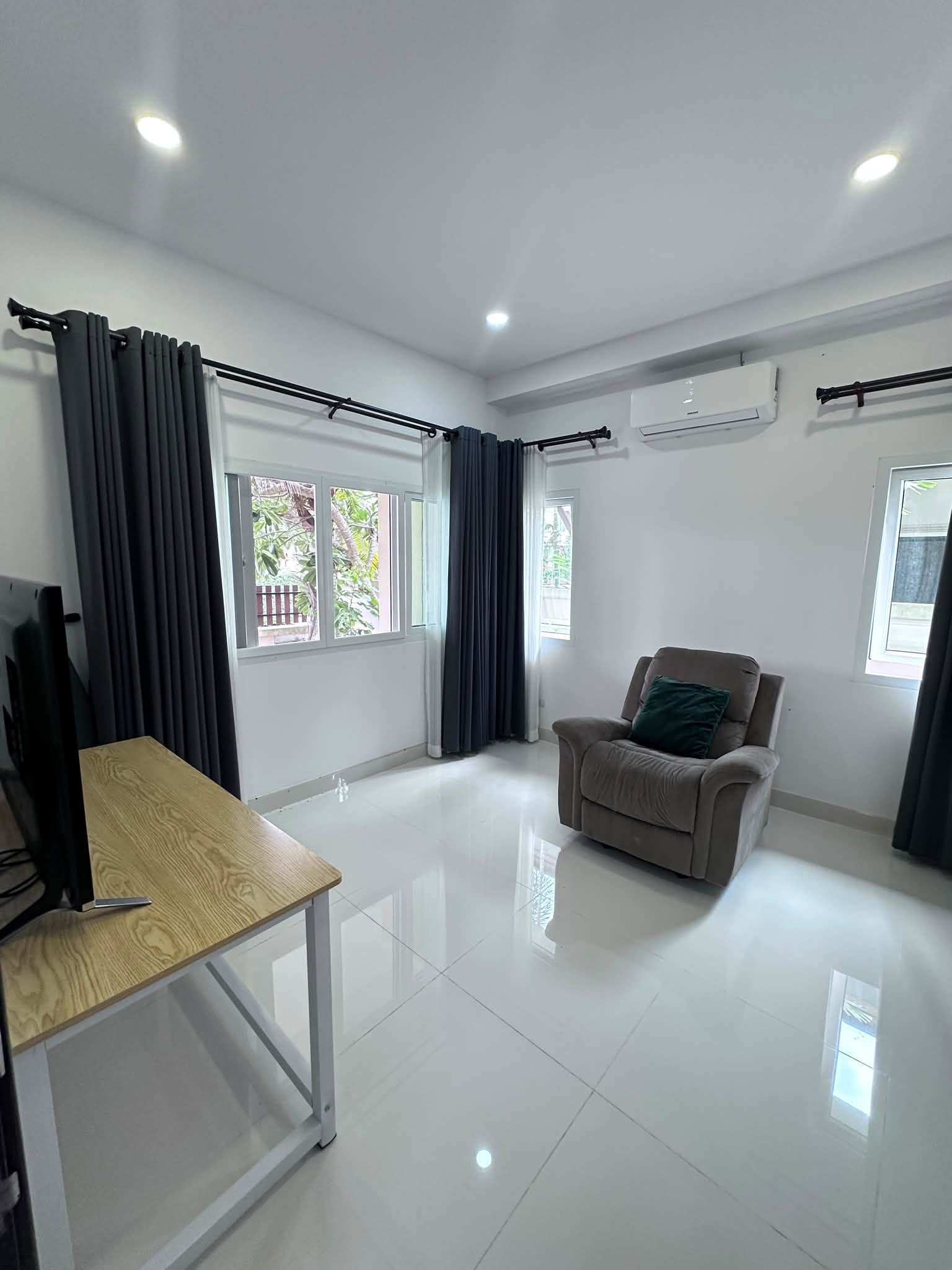 Pool Villa  for Sale  Baan Dusit Pattaya View 3 bedrooms for Sale with Tenant 