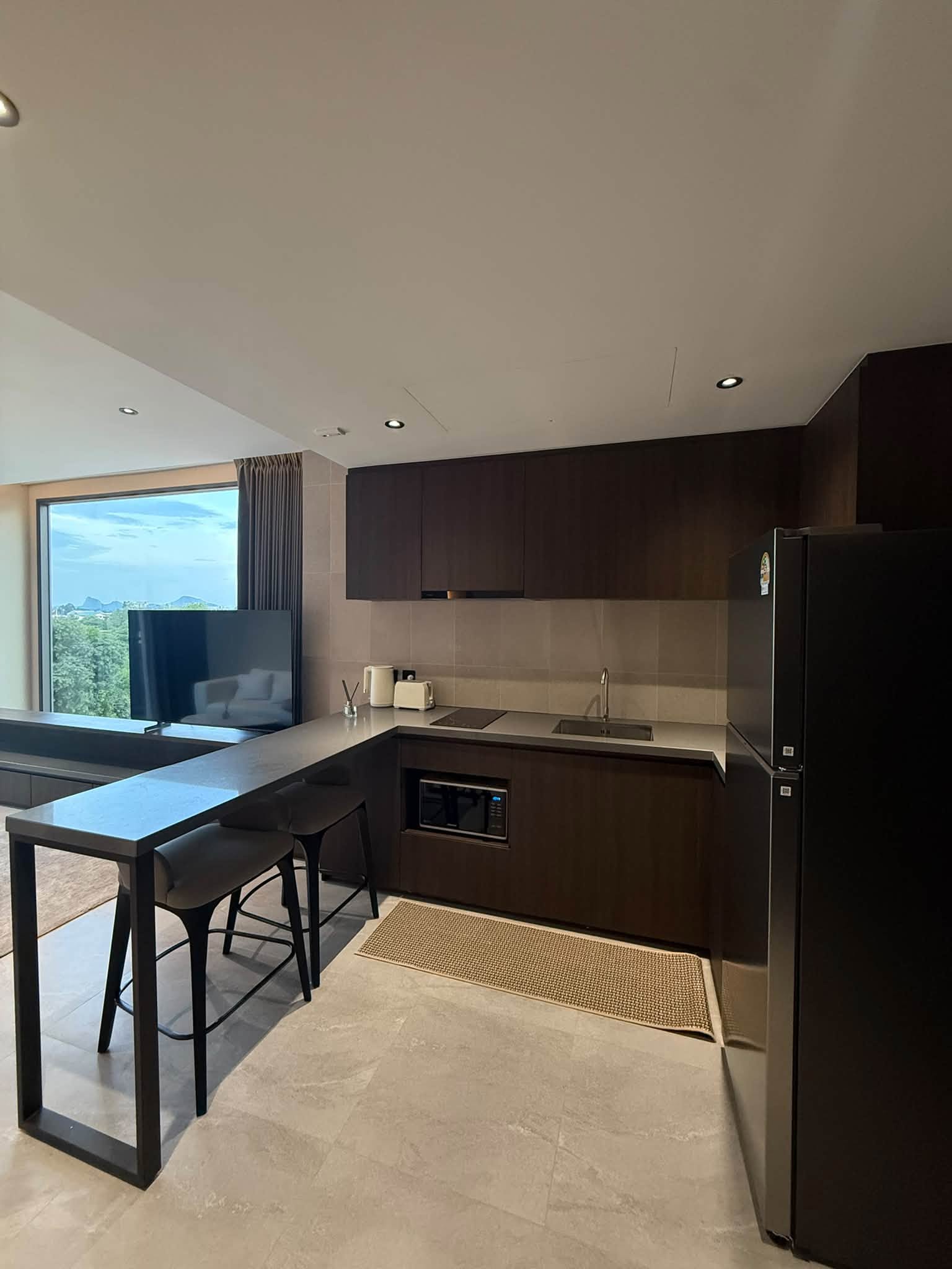The Panora Estuaria 1 bedroom Corner Unit | 5th Floor | Sea View