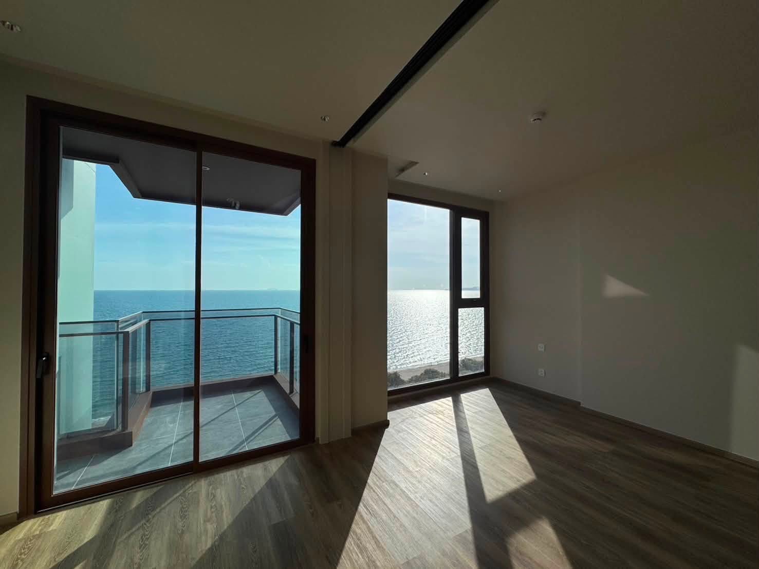Arom Jomtien  1 bedroom for Sale CHANGE A CONTRACT