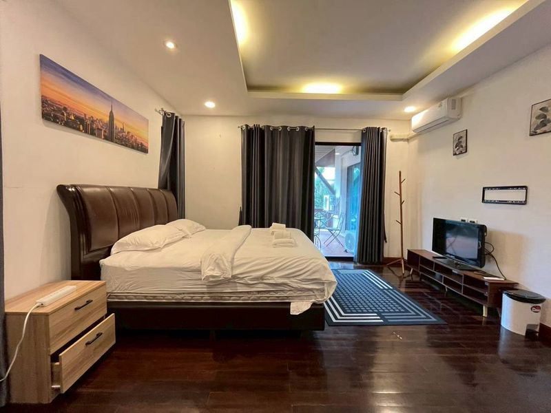 Pool Villa in Baan Natcha Village for sale